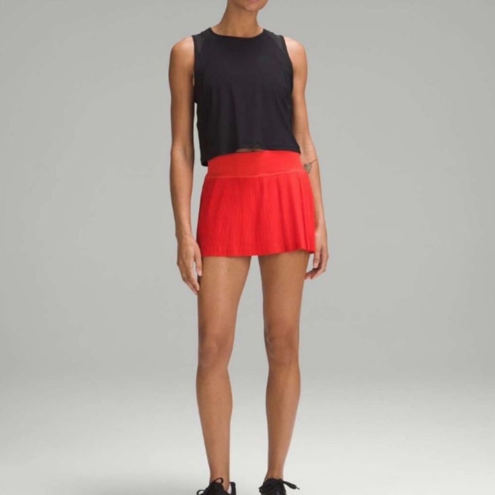 Lululemon Athletica Pleat to Streets Red Golf/Tennis Skirt